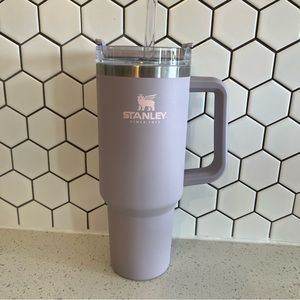 Stanley Quencher tumbler- 40oz, gently used